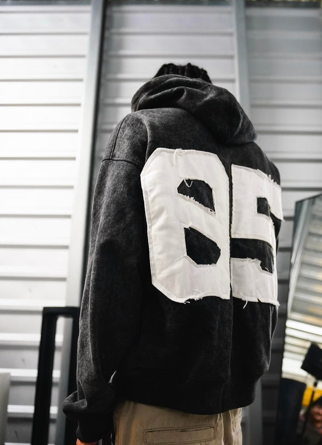 BLACK ZIPPER
