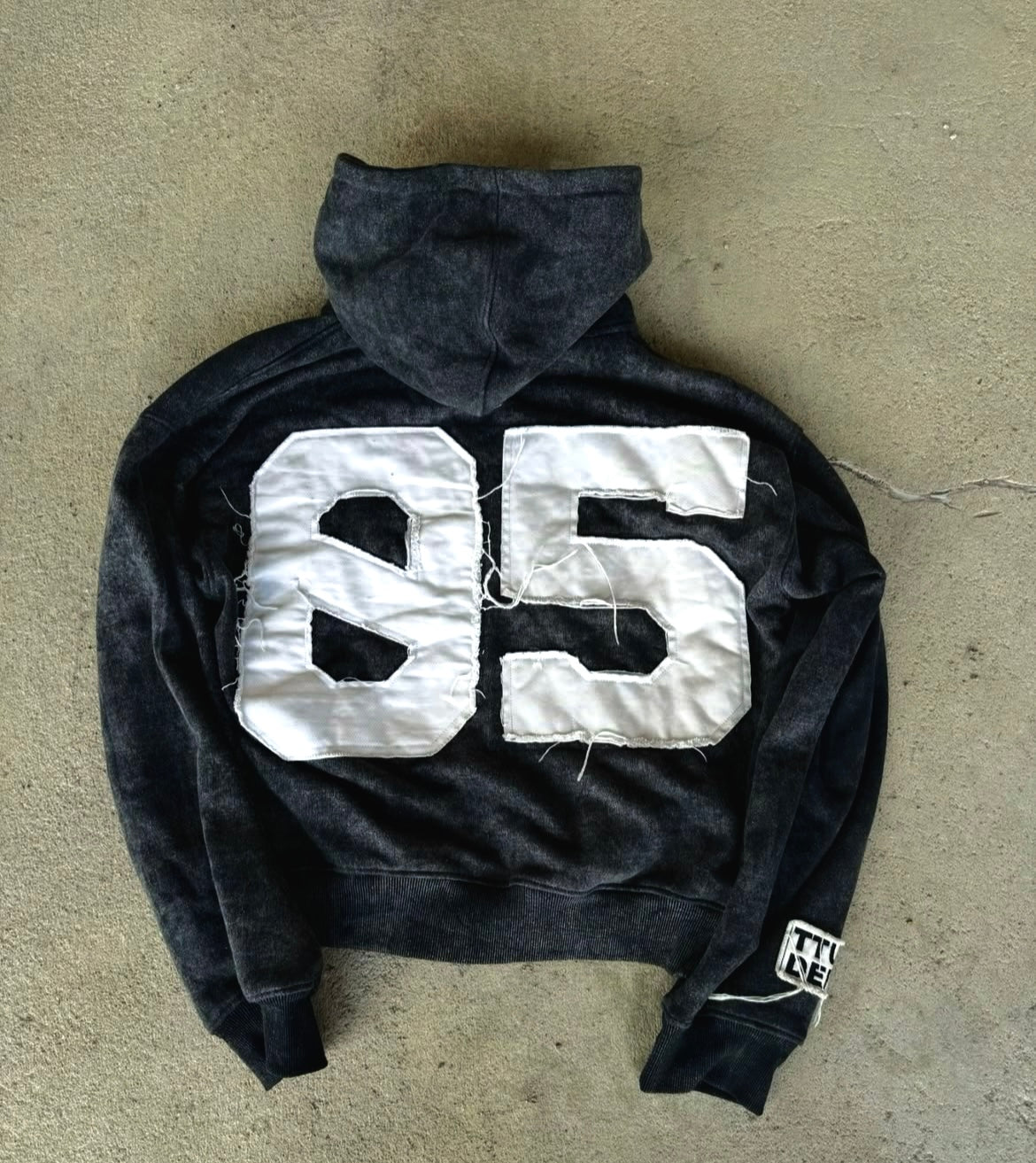 BLACK ZIPPER