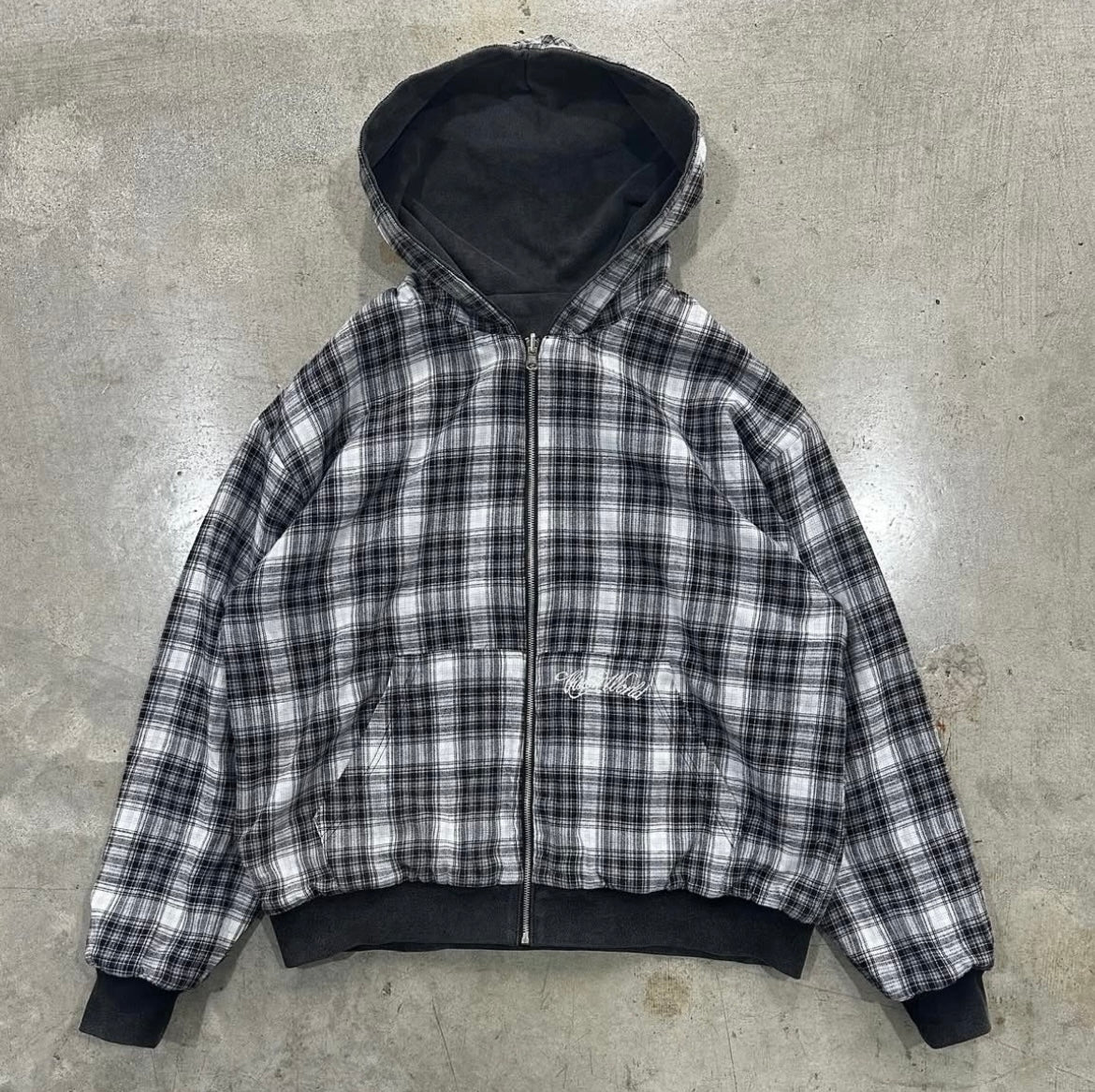 GERY/BLACK 2-SIDED ZIPPER