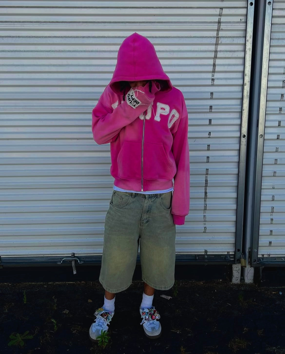 PINK ZIPPER