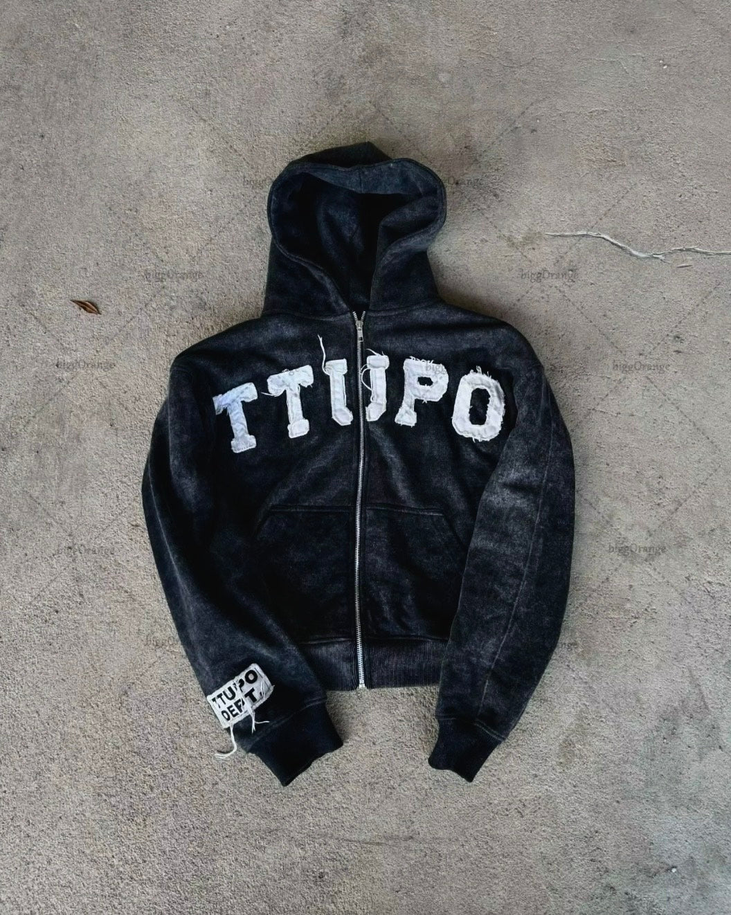 BLACK ZIPPER