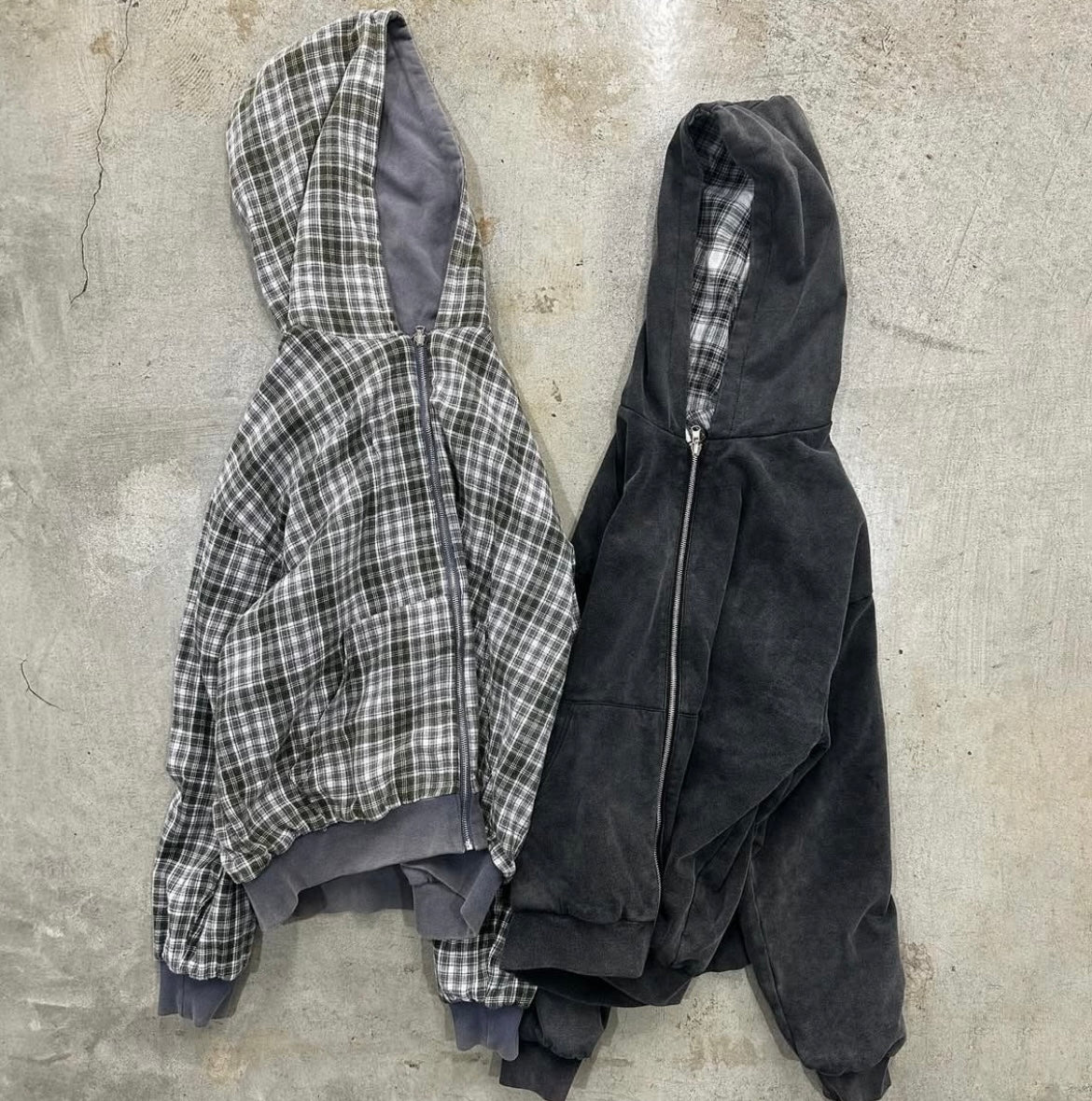 LIGHT GREY/GREY 2-SIDED ZIPPER